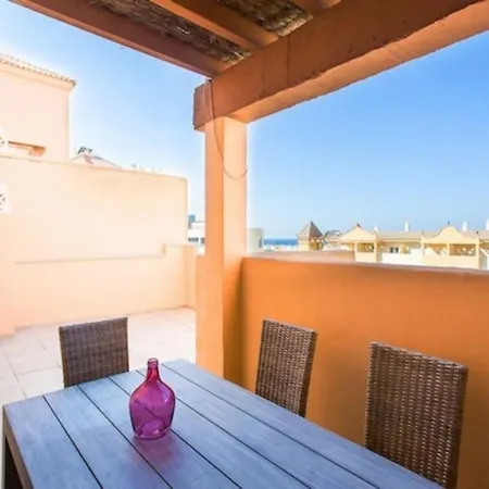 Apartamento Cool Three Bedroom In Ra-613